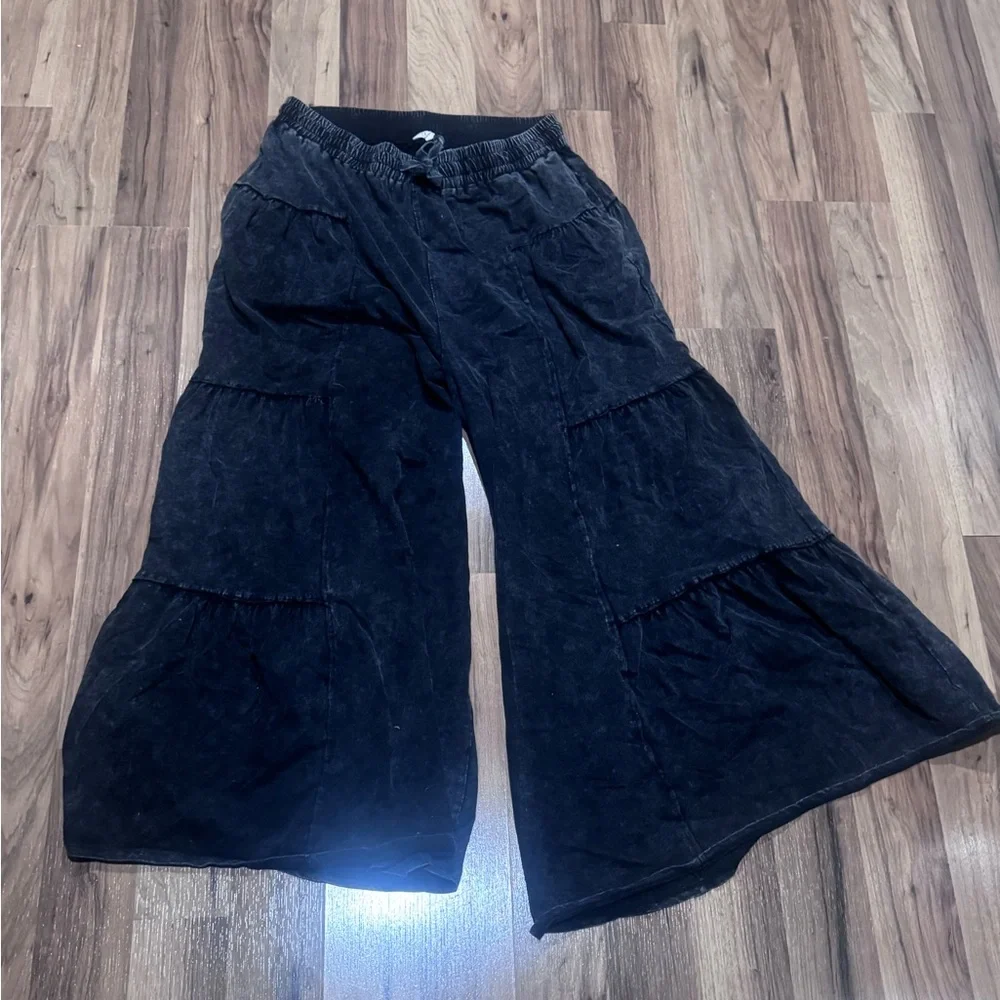 Oli & Hali Charcoal Wide Leg Pants - Picture 1 of 7